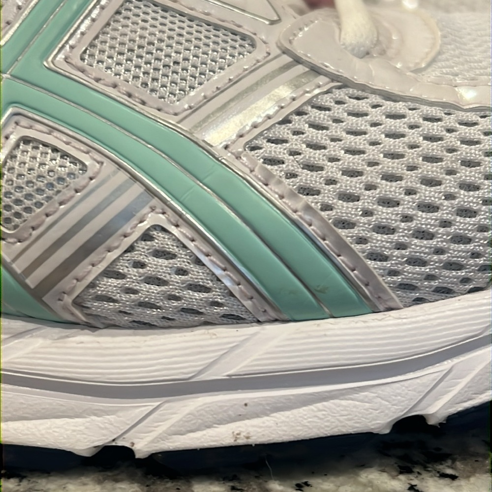 ASICS Gel 1130 women’s 9.5 white & Malachite green running lace up sneakers - Picture 12 of 13